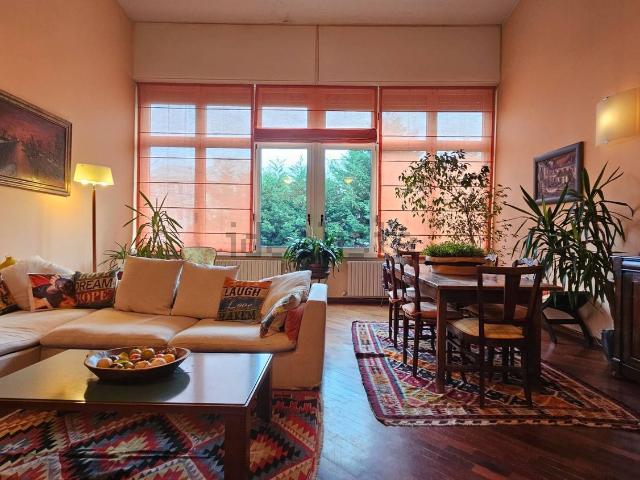 Case e ville in vendita di 355 m² in Via Giuseppe Verdi, 23