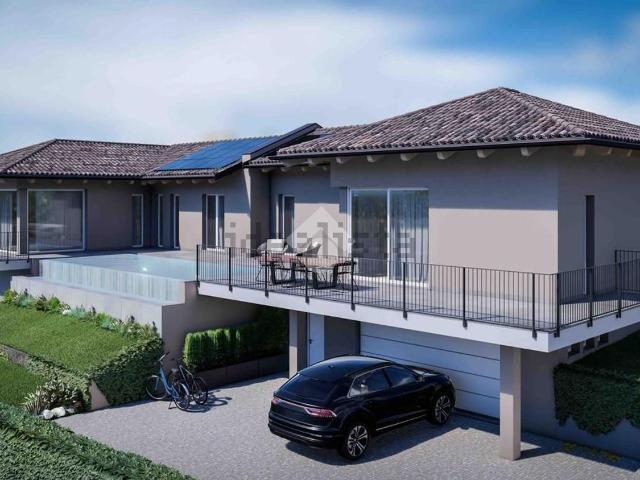 Case e ville in vendita di 355 m² in Via Montelupo