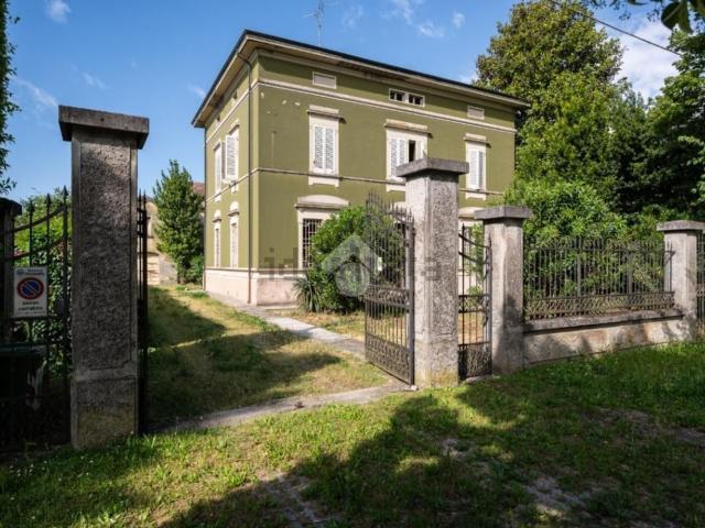 Case e ville in vendita di 356 m² in Viale San Lorenzo, 58
