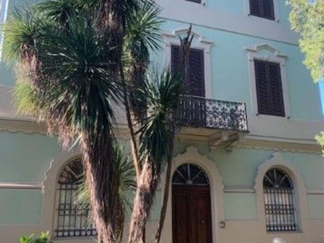 Case e ville in vendita di 360 m² in Traversa 1, 58