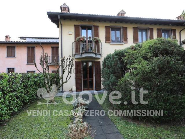 Case e ville in vendita di 360 m² in Via Andrea Galetti, 30
