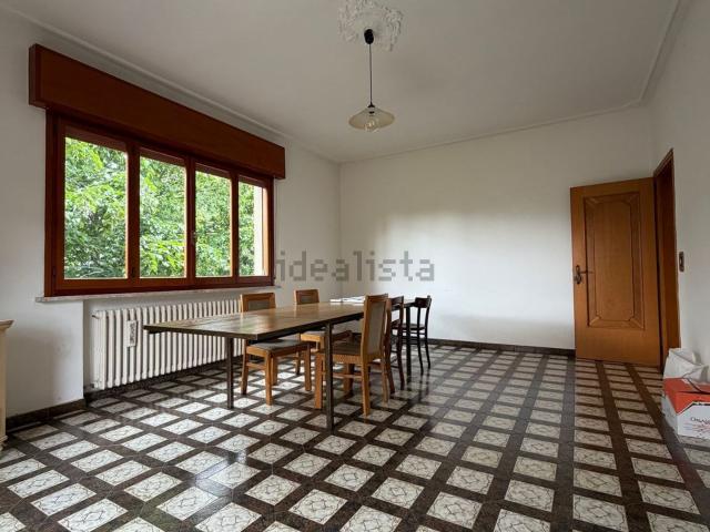 Case e ville in vendita di 360 m² in Via Provinciale