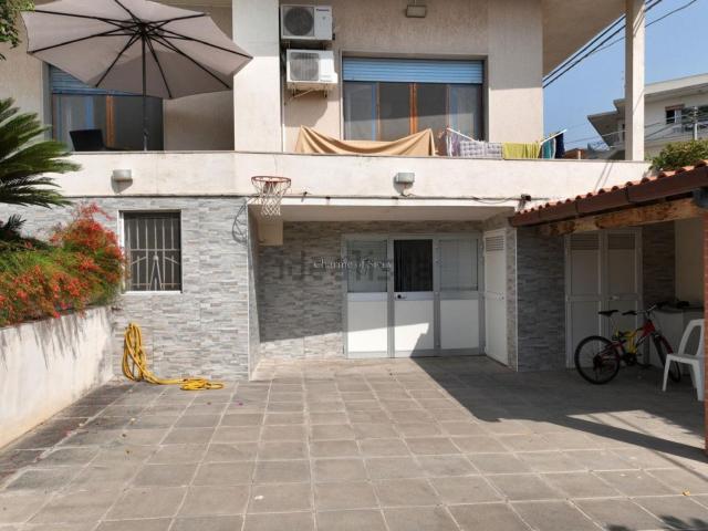 Case e ville in vendita di 360 m² in Via Rimembranza