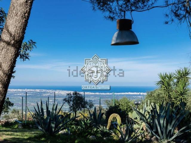 Case e ville in vendita di 360 m² in Contrada cugni