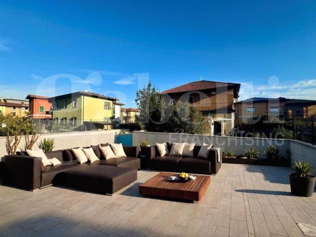 Case e ville in vendita di 361 m² in Via Privata Terzulli, 1