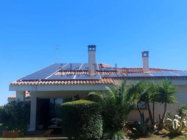 Case e ville in vendita di 362 m² in Viale dei Pini