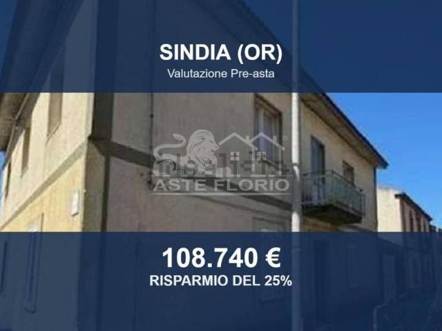Case e ville in vendita di 364 m² in Corso Umberto, 77