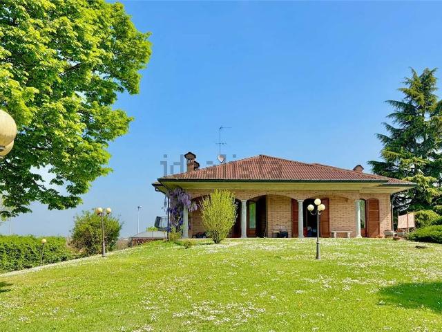 Case e ville in vendita di 365 m² in Strada Provinciale 99