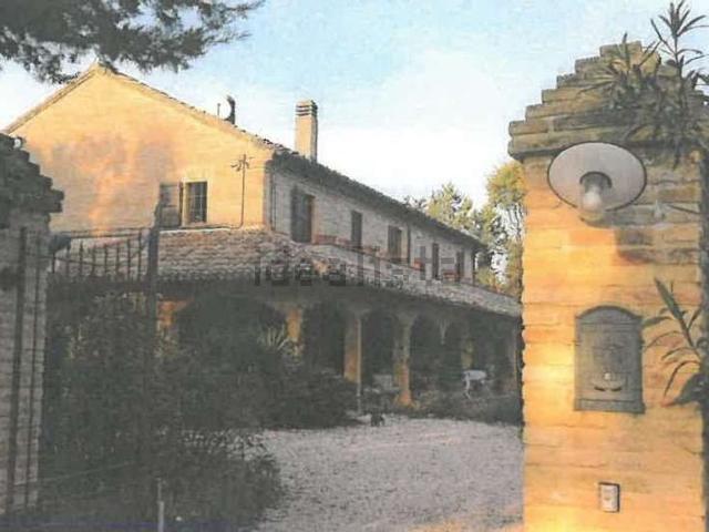 Case e ville in vendita di 366 m² in Località Cannelle, 38