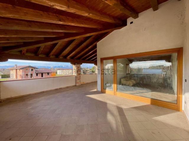 Case e ville in vendita di 367 m²