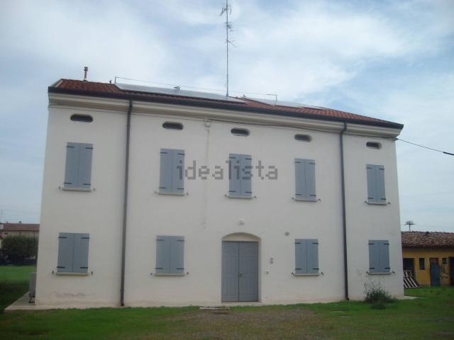 Case e ville in vendita di 370 m²