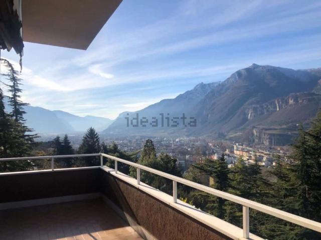Case e ville in vendita di 370 m²
