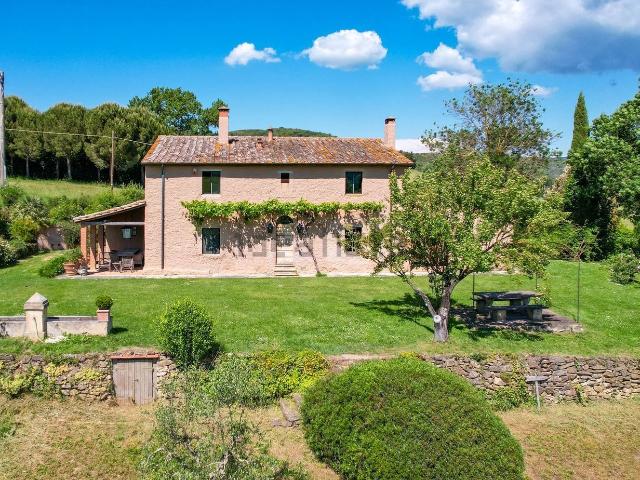 Case e ville in vendita di 370 m²