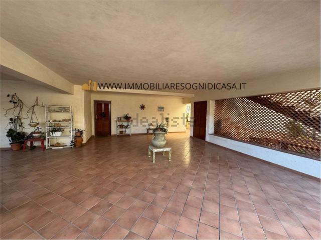 Case e ville in vendita di 370 m²