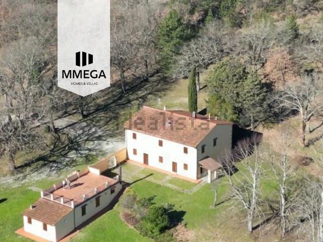 Case e ville in vendita di 371 m² in Via di Spazzavento