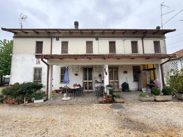 Case e ville in vendita di 376 m²