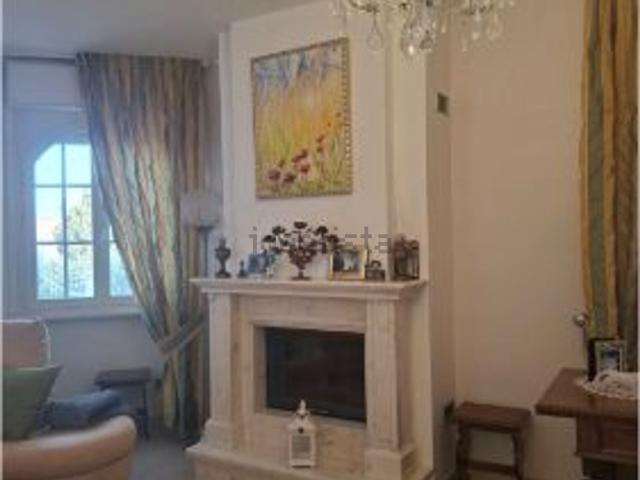 Case e ville in vendita di 380 m²