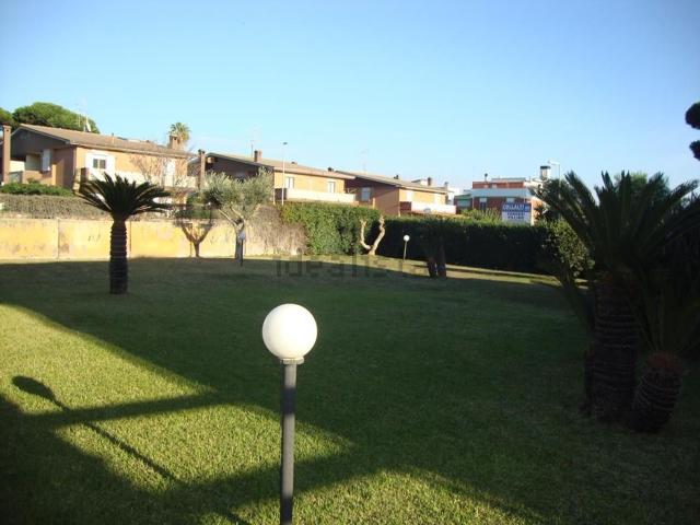 Case e ville in vendita di 380 m² in Viale dei Pitosferi