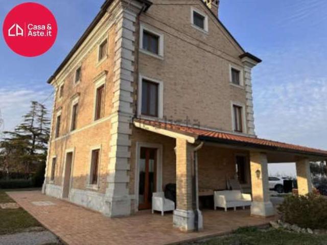 Case e ville in vendita di 381 m² in Contrada San Giuseppe