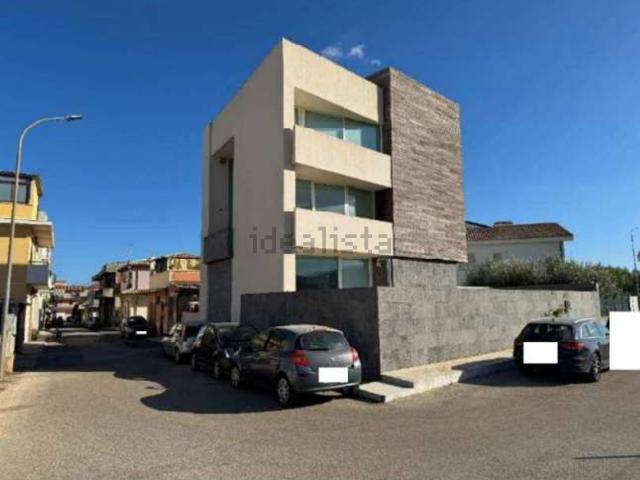 Case e ville in vendita di 383 m² in Via degli Aceri