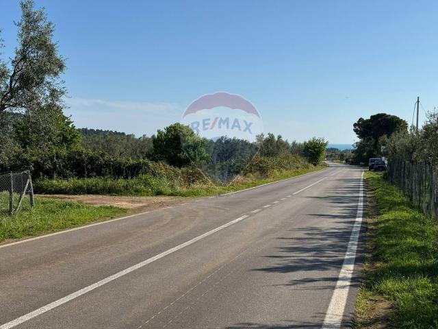 Case e ville in vendita di 385 m² in Strada Provinciale 52bis