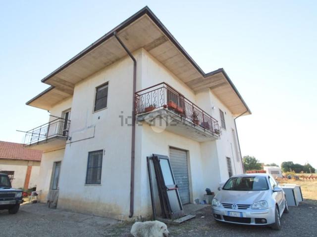 Case e ville in vendita di 386 m²