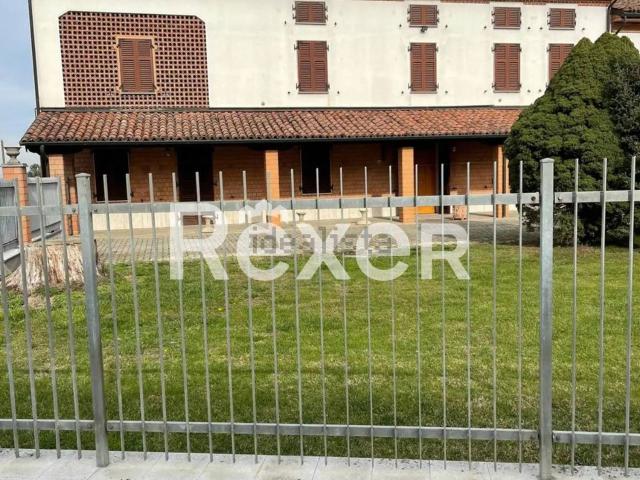 Case e ville in vendita di 388 m² in Via Roma