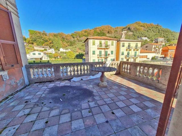 Case e ville in vendita di 389 m² in Via Montinaro Disma, 122