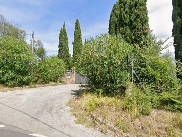 Case e ville in vendita di 390 m² in Via del Marmigliaio