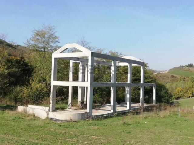 Case e ville in vendita di 390 m² in Contrada Forola, 10