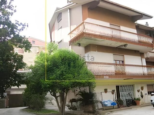 Case e ville in vendita di 397 m² in Via Sandro Botticelli
