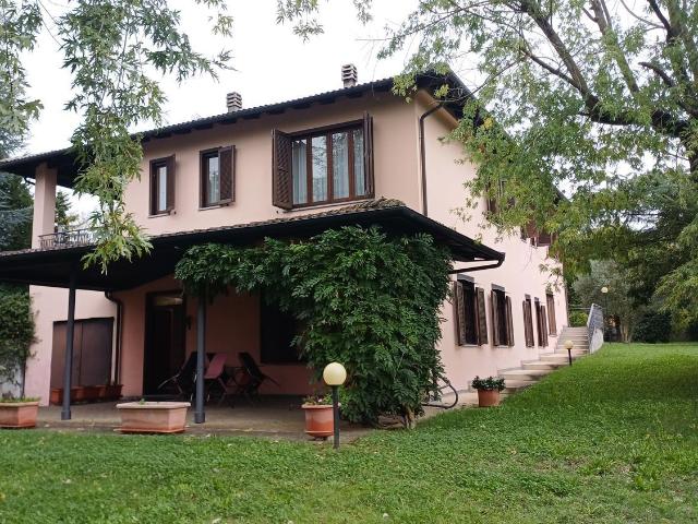 Case e ville in vendita di 398 m² in Vicolo Gatti