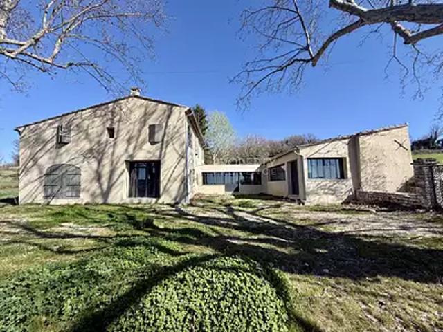 Caseneuve 84750 Achat / Vente maison 6 pièces t6