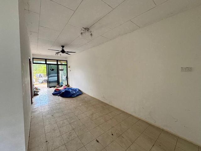 CASH OUT 70kBandar Seri Astana Open Facing For Sale