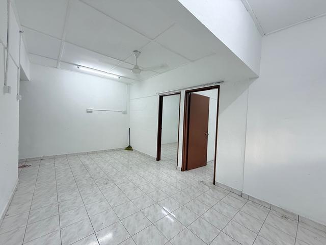 Cash back 60k Flat Pkns AU31 Taman Kermat Kuala Lumpur