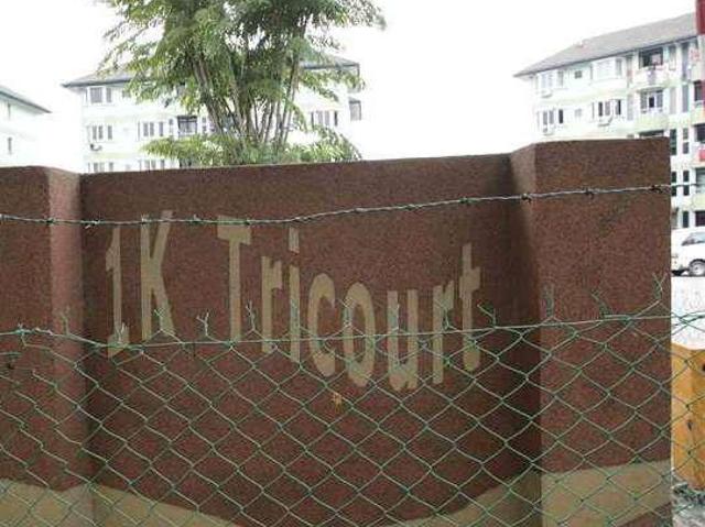 CashBack 1k bookingTittle 1K Tricourt 860sqf 1CARPARK tittle