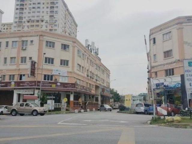 CASHBACK60k 1st Floor Corner Rumah Shop Apartment Serdang Perdana