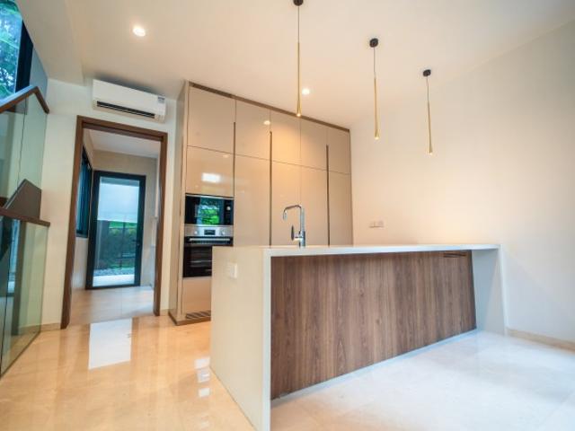 Cashew Green Corner Terrace For Sale, $12,152,352, 5 Bed 7 Bath 6,900 sqft $2,061.00 psf