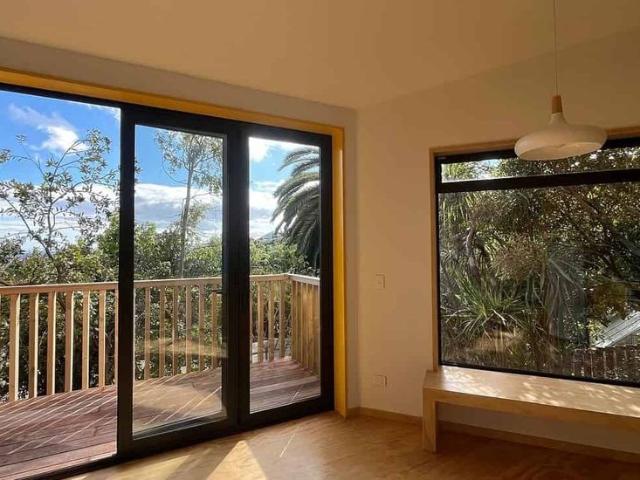 Cashmere Tree House Studio