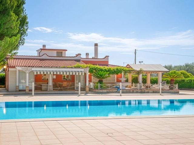 Casine Marasco 300m² Carovigno