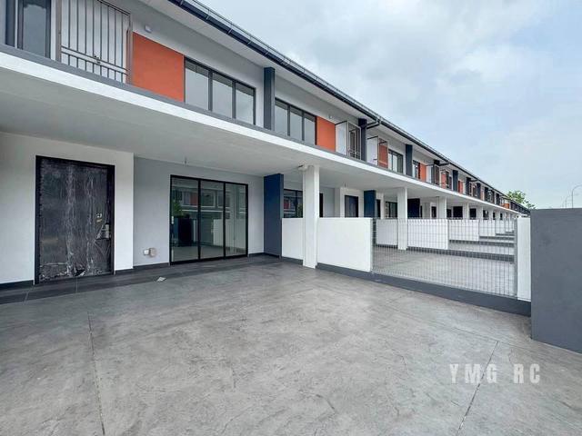 Casira 3 Bukit Raja Brand New 2 Storey House Facing Field for Sale
