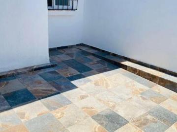 CASITA DE UN PISO REMODELADA EN VENTA EN COL. PLAZA DE TOROS, CHAPALA, JAL