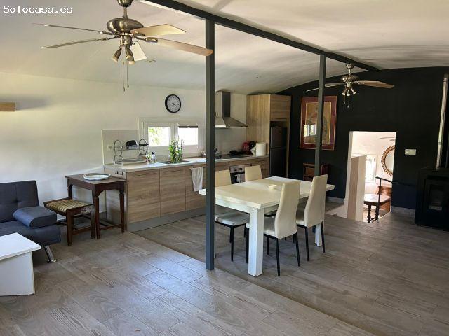 Casita independiente con jardín en alquiler temporal 6 meses con posibilidad de larga estancia