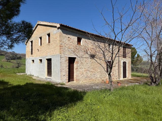 Casolare vicino a Corinaldo 200m² Corinaldo