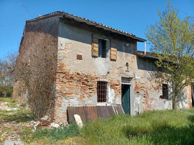 Casolare con enorme potenziale a soli € 19.000 – A 10 km da Imola