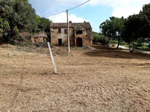 Casolare in vendita a Colonnella, San Martino