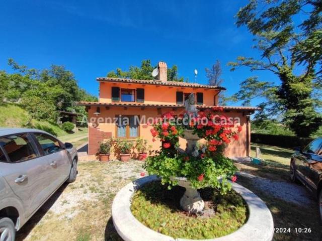 CASOLARE IN CAMPAGNA VISTA MARE CON DEPENDANCE PISCINA GIARDINO E SEI ETTARI DI TERRENO
