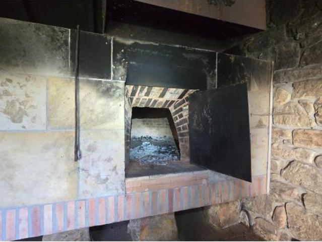 Casona Señorial en Corconte, Campoo de Yuso — Un Refugio Único Frente al Pantano del Ebro