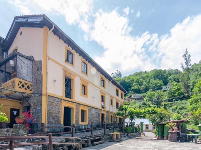 CASONA Y NEGOCIO EN VENTA ECOMUSEO LANGREO