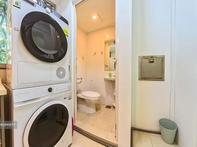 Caspian D22, Condominium